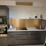 Maison A Ay Epernay, 3 Bed House, 3 펜션 *