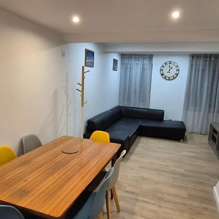 Maison A Ay Epernay, 3 Bed House, 3 * 에이-샴페인