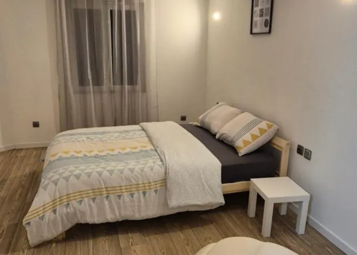 Maison A Ay Epernay, 3 Bed House, 3 Ay-Champagne