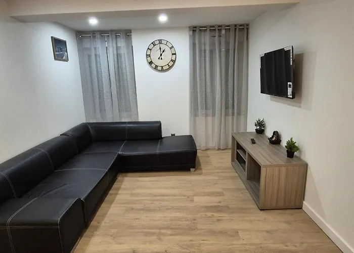 Feriehus Maison A Ay Epernay, 3 Bed House, 3 Ay-Champagne