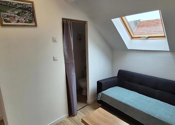 Maison A Ay Epernay, 3 Bed House, 3 *